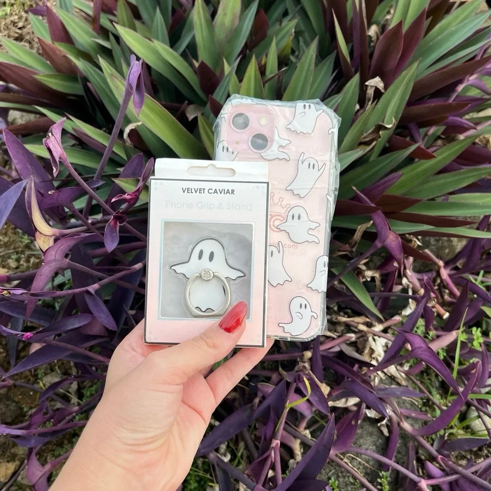 NWT Velvet Caviar Ghost iPhone 13 Case + Phone Grip & Stand